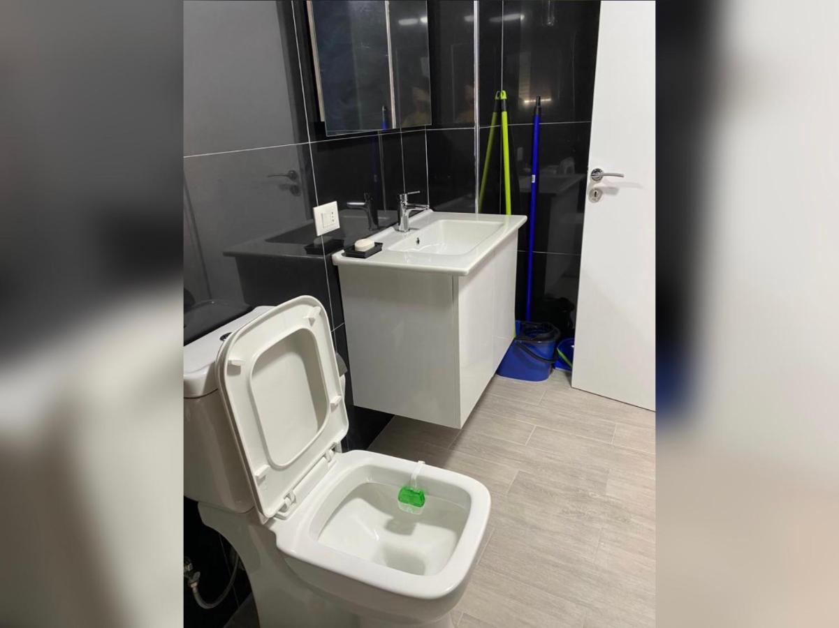 New New Bazaar Apartment Tiranë Luaran gambar